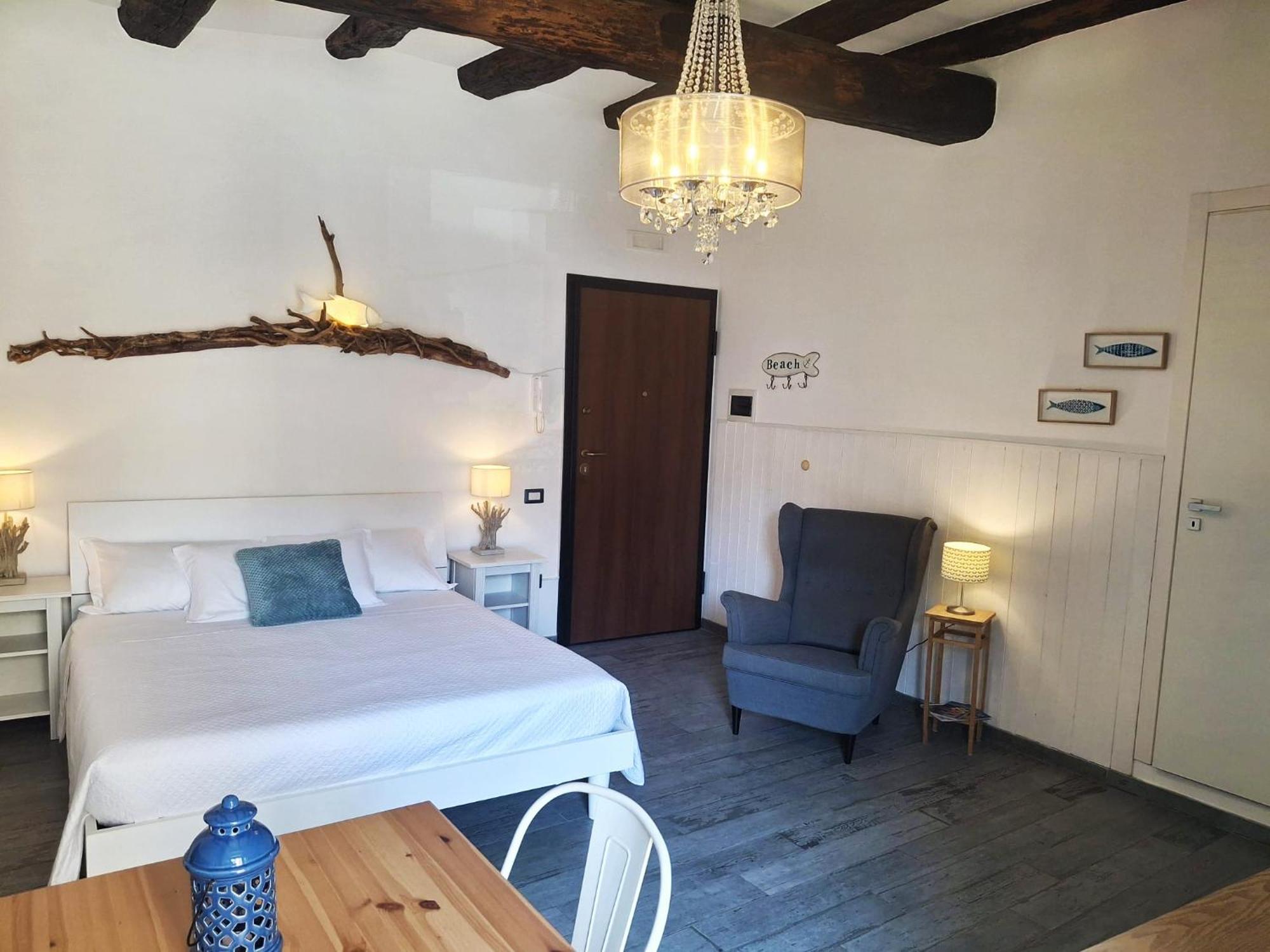 Inn Alta Marea Salerno Exterior foto